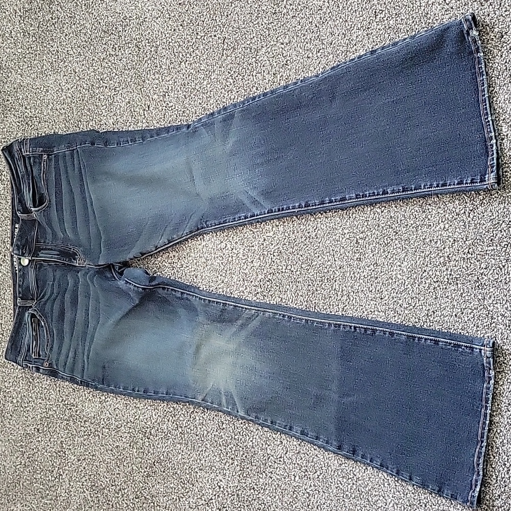AE Jeans